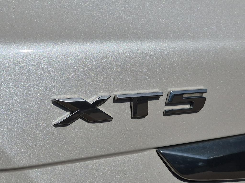 Thumbnail: 2017 Cadillac XT5 - 26