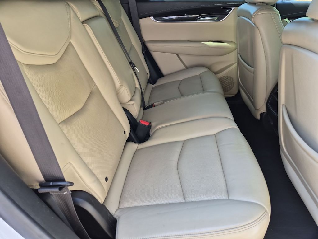 Thumbnail: 2017 Cadillac XT5 - 29