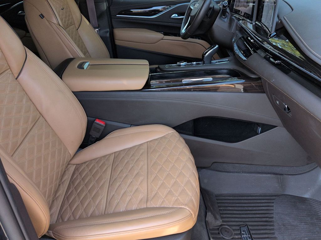 Thumbnail: 2023 Cadillac Escalade - 11