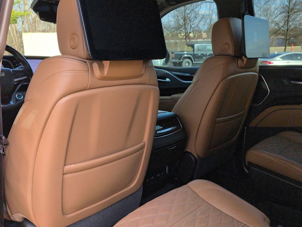 Thumbnail: 2023 Cadillac Escalade - 12