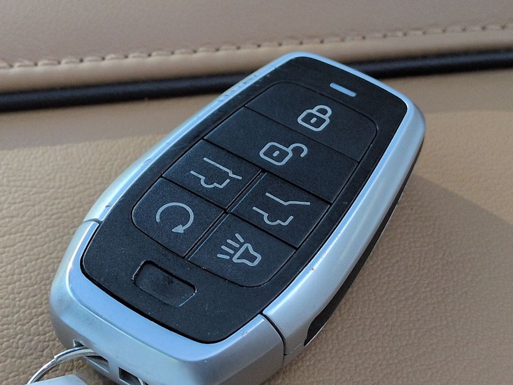 Thumbnail: 2023 Cadillac Escalade - 38