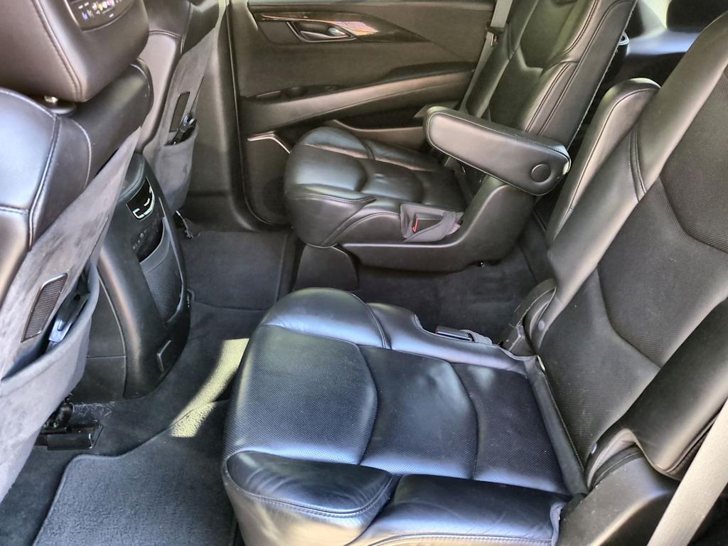 Thumbnail: 2017 Cadillac Escalade - 25