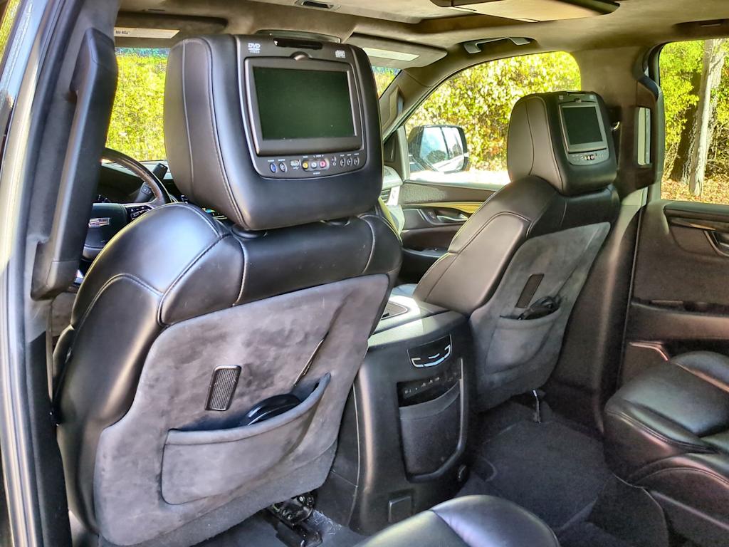 Thumbnail: 2017 Cadillac Escalade - 11