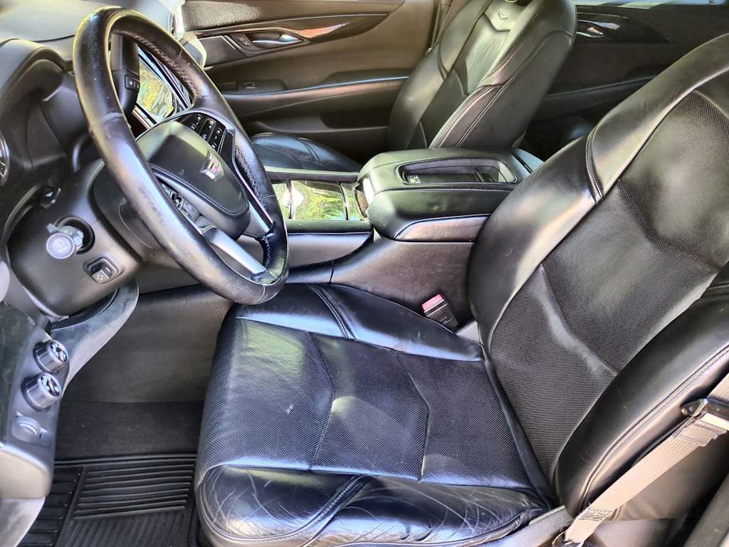 Thumbnail: 2017 Cadillac Escalade - 9