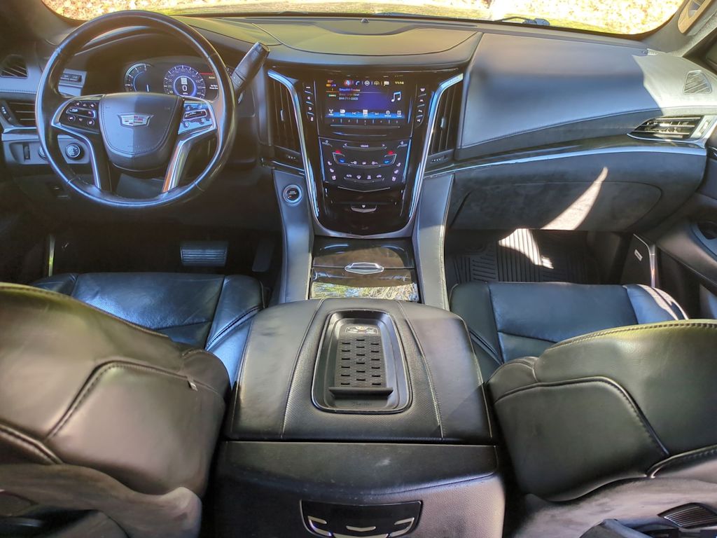 Thumbnail: 2017 Cadillac Escalade - 8