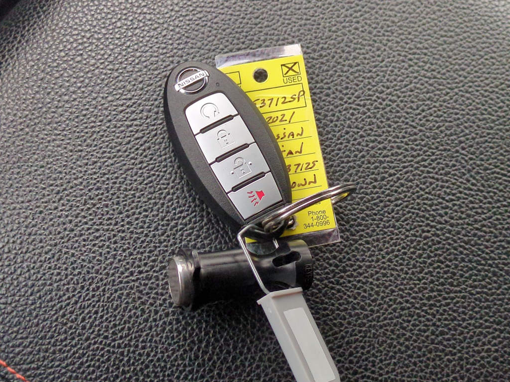 Thumbnail: 2021 Nissan Titan - 16