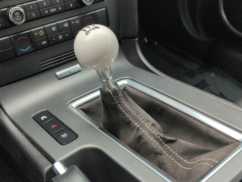 Thumbnail: 2011 Ford Mustang - 12