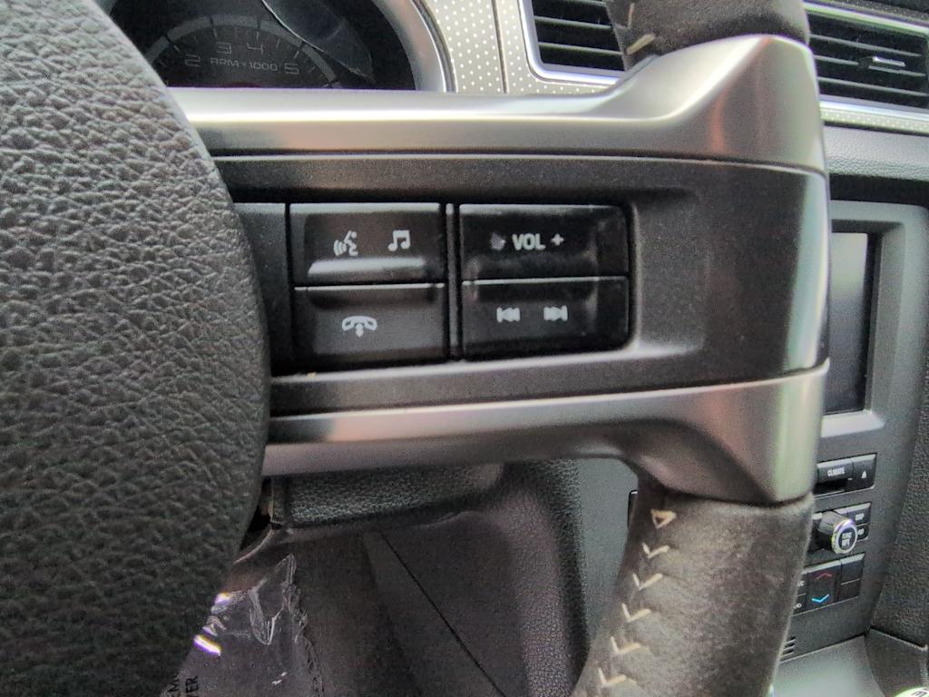 Thumbnail: 2011 Ford Mustang - 25