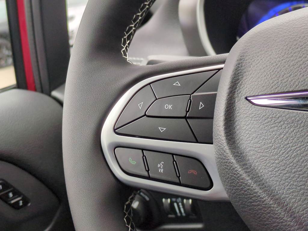 Thumbnail: 2026 Chrysler Pacifica - 27