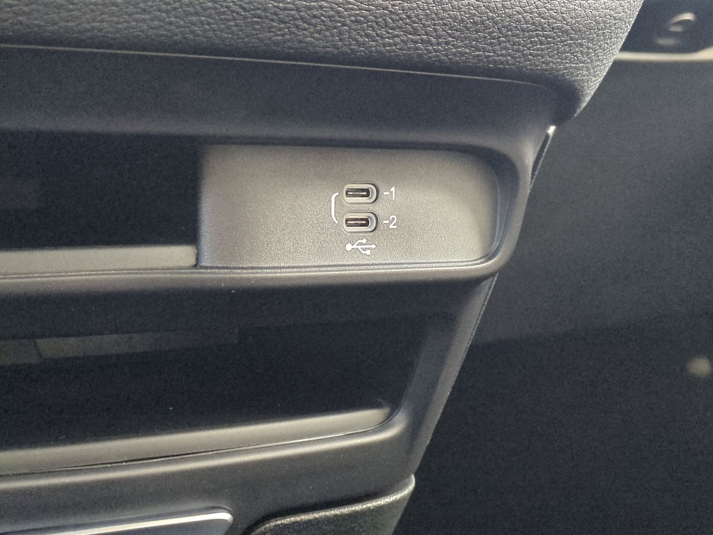 Thumbnail: 2026 Chrysler Pacifica - 32