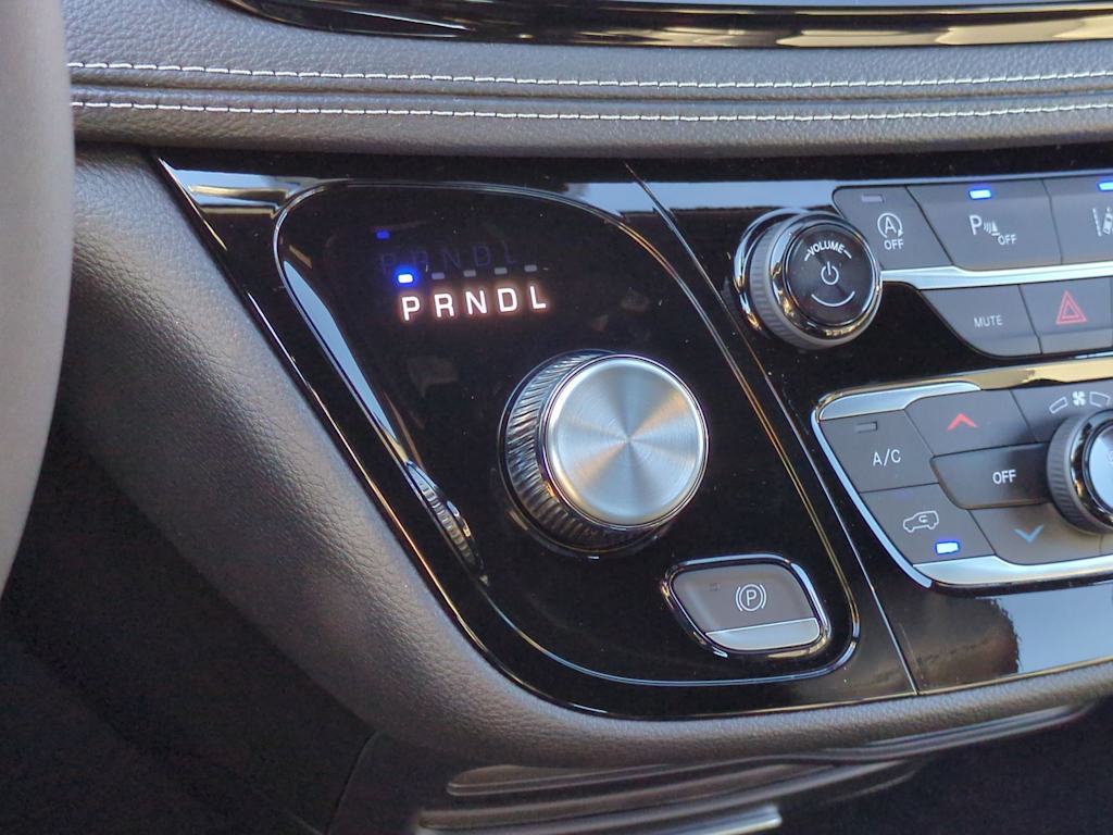 Thumbnail: 2026 Chrysler Pacifica - 15