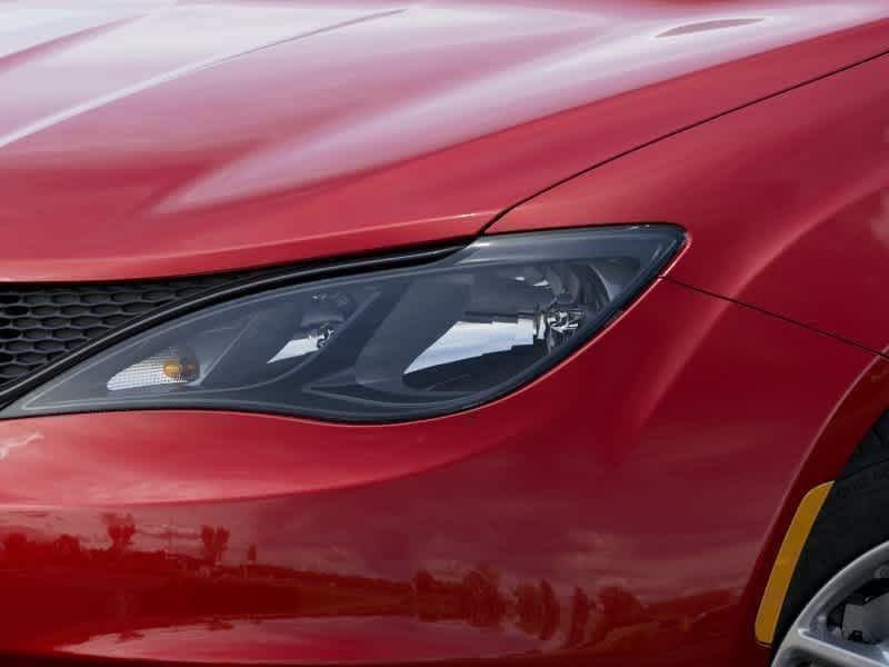 Thumbnail: 2026 Chrysler Voyager - 17