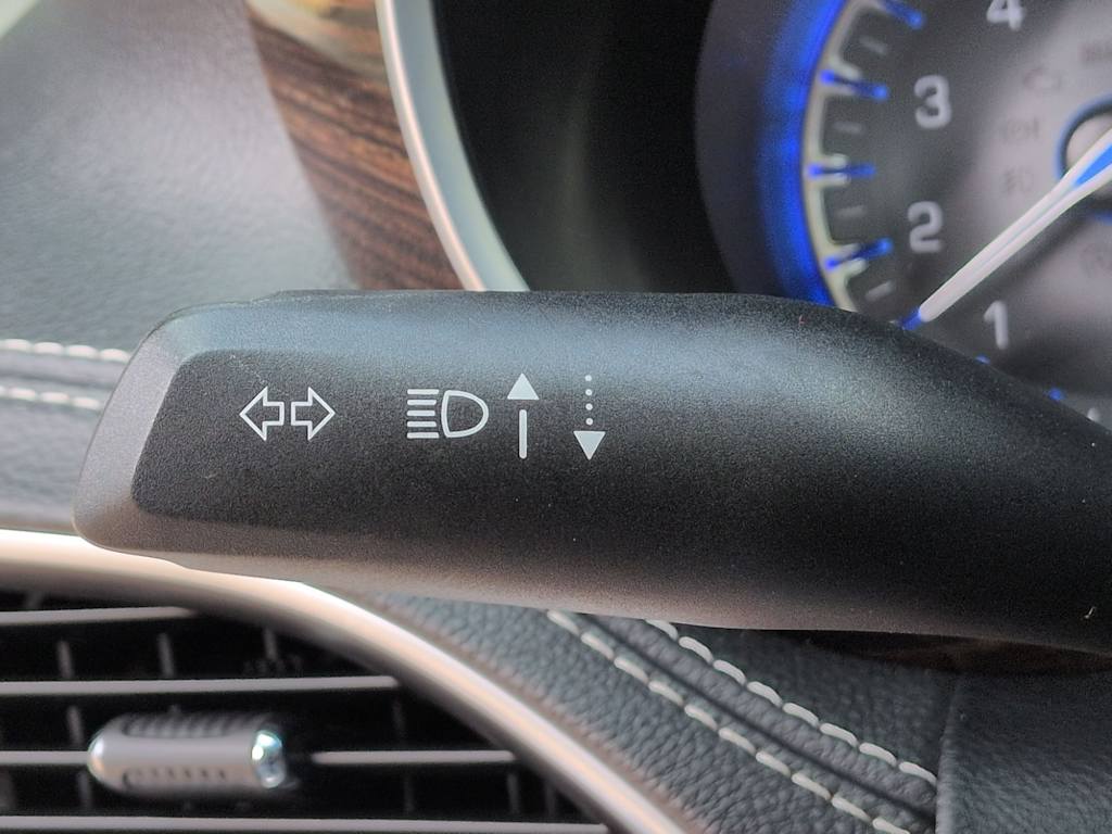 Thumbnail: 2024 Chrysler Pacifica - 17