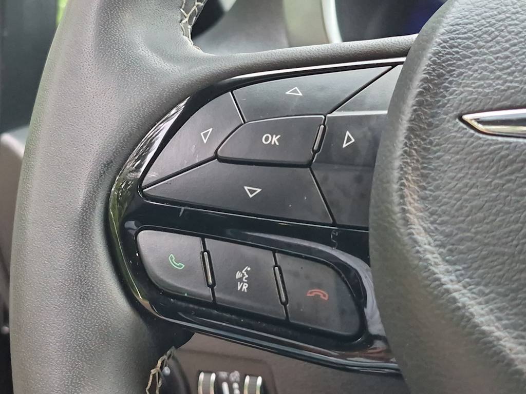 Thumbnail: 2025 Chrysler Pacifica - 30
