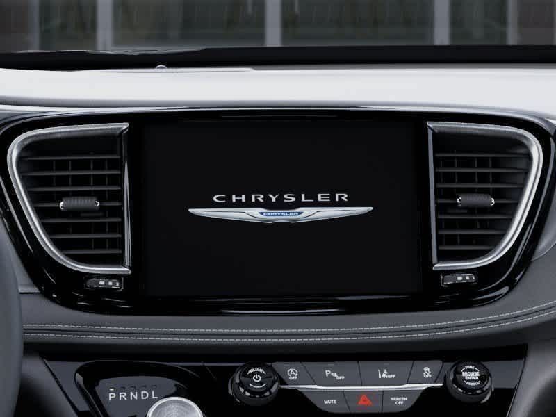 Thumbnail: 2026 Chrysler Pacifica - 7