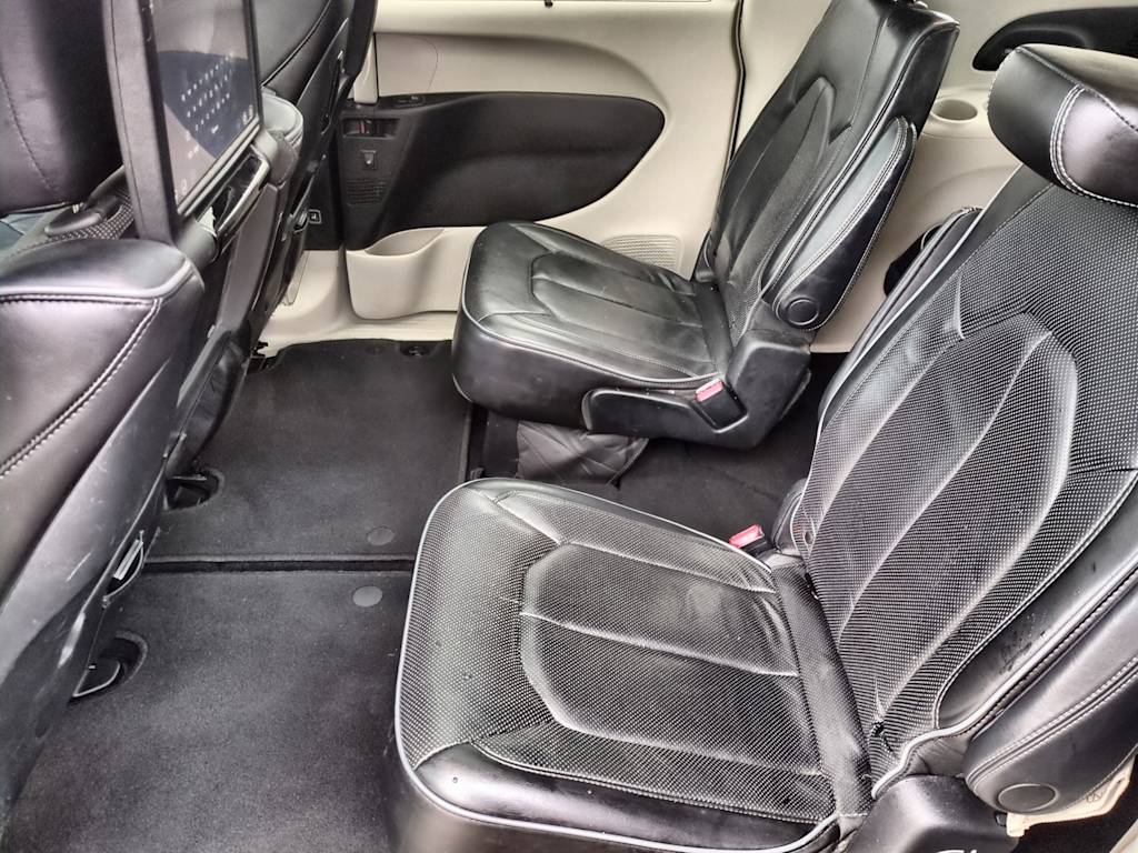 Thumbnail: 2019 Chrysler Pacifica - 27