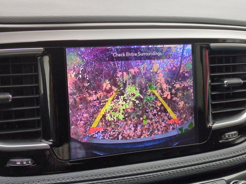 Thumbnail: 2019 Chrysler Pacifica - 18