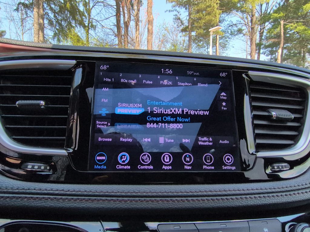 Thumbnail: 2020 Chrysler Pacifica - 15