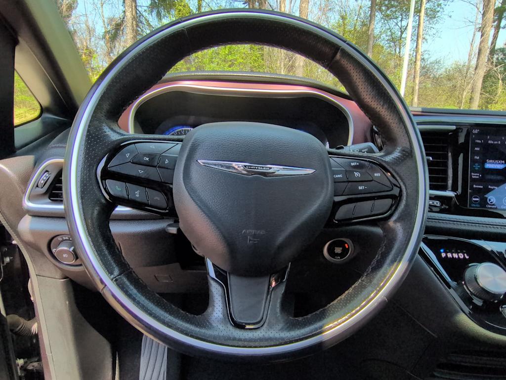 Thumbnail: 2020 Chrysler Pacifica - 14