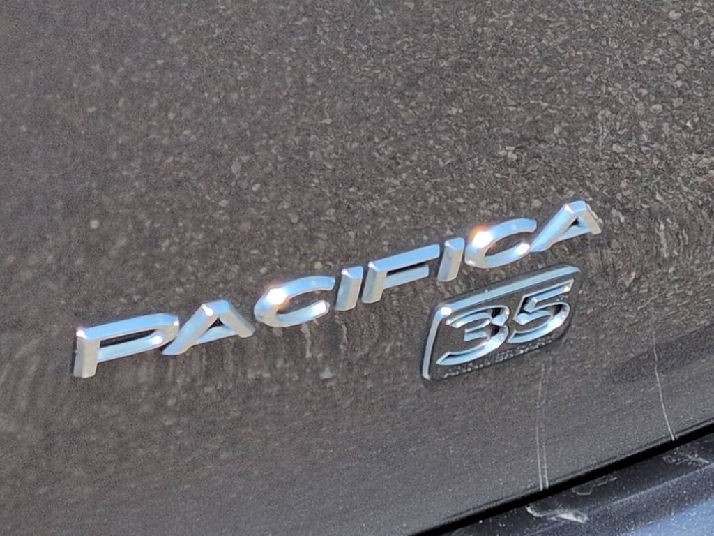 Thumbnail: 2020 Chrysler Pacifica - 25