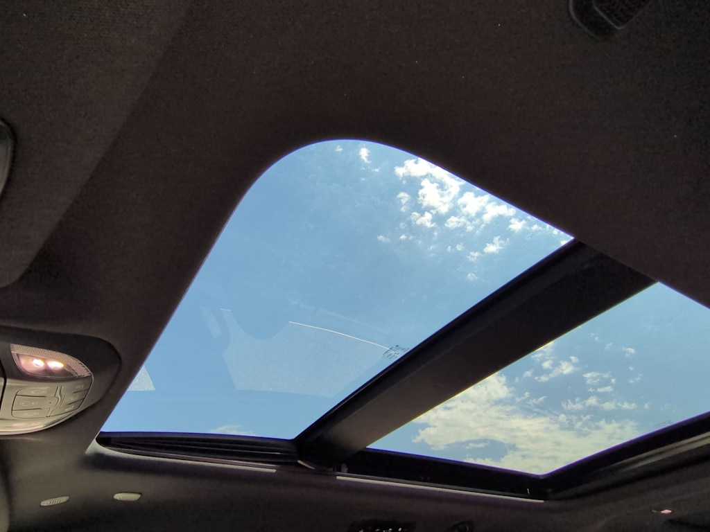 Thumbnail: 2020 Chrysler Pacifica - 27