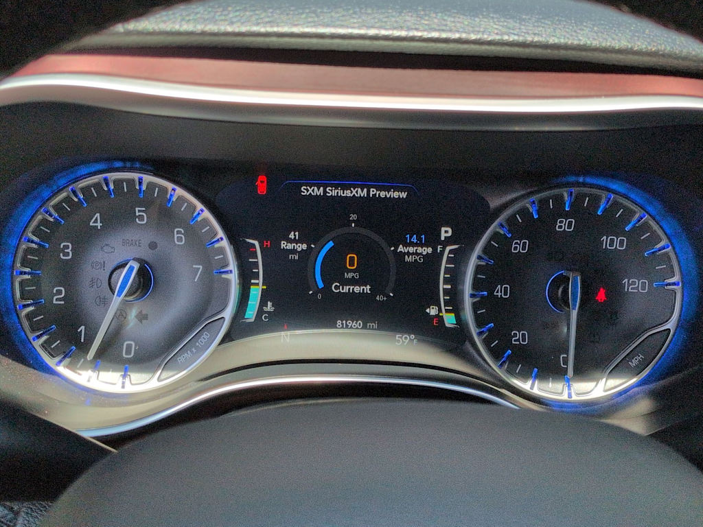 Thumbnail: 2020 Chrysler Pacifica - 17