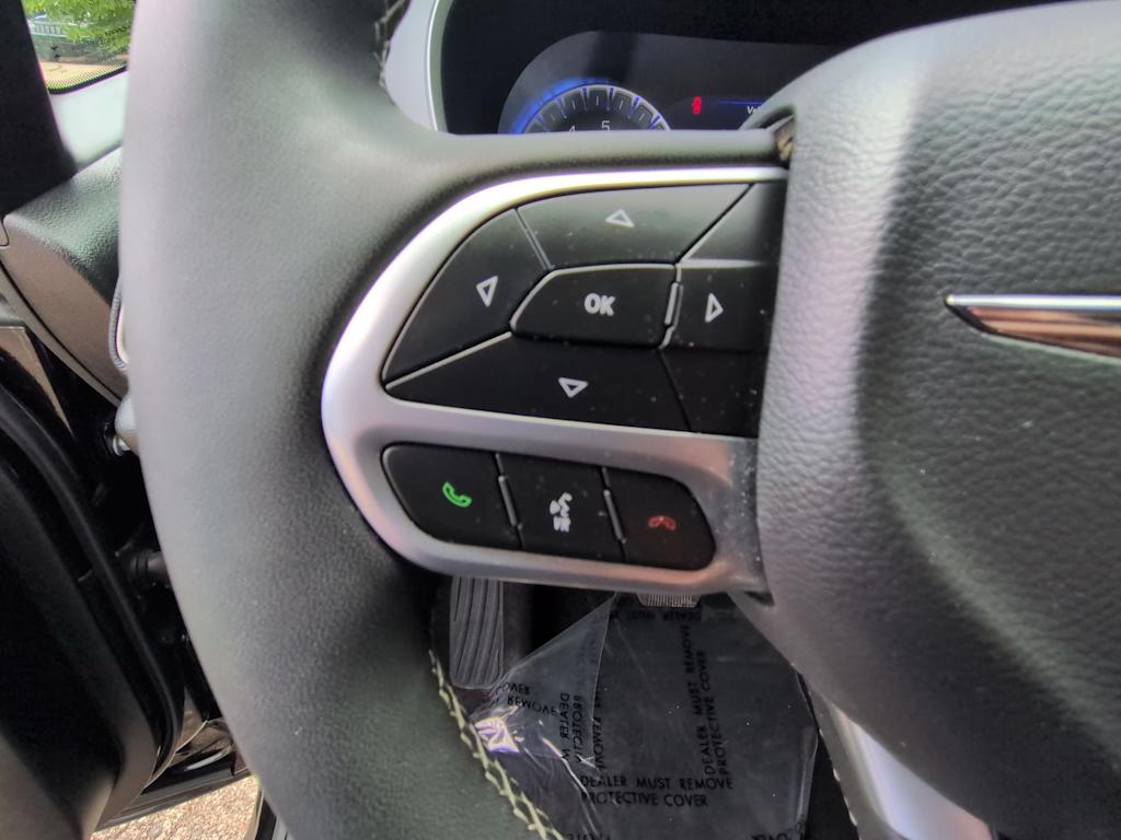 Thumbnail: 2026 Chrysler Pacifica - 28
