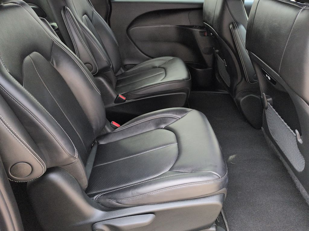 Thumbnail: 2024 Chrysler Pacifica - 12