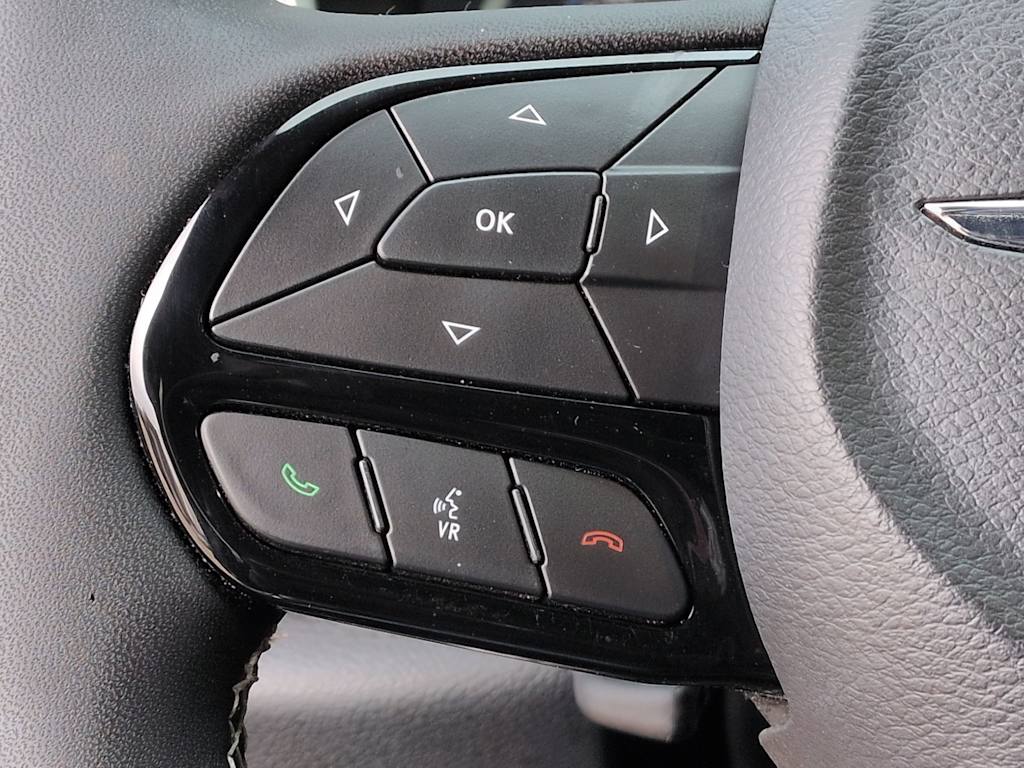 Thumbnail: 2024 Chrysler Pacifica - 27