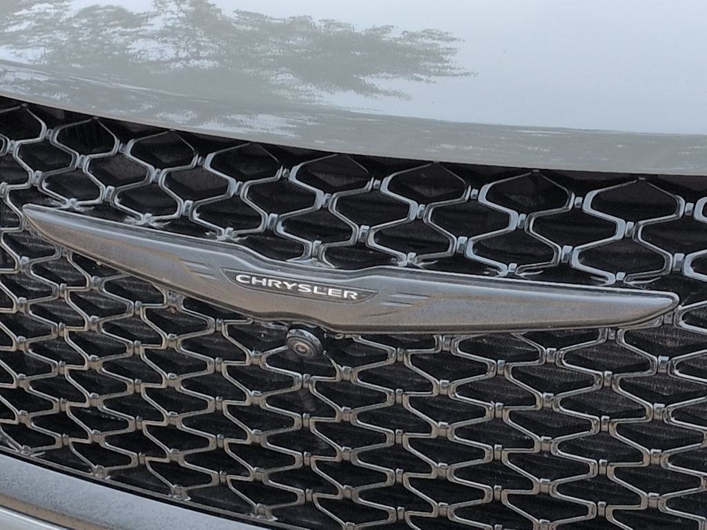 Thumbnail: 2024 Chrysler Pacifica - 7