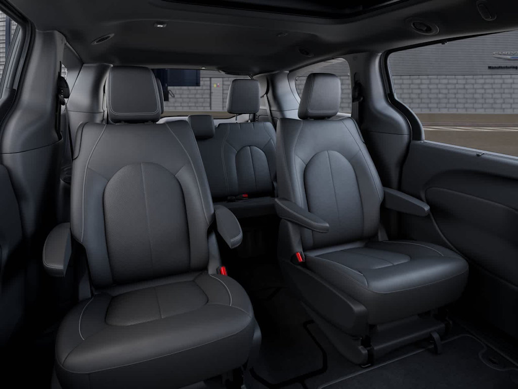 Thumbnail: 2026 Chrysler Pacifica - 8