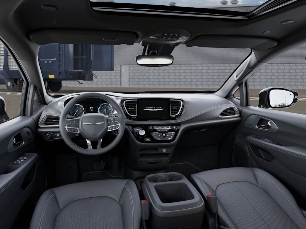 Thumbnail: 2026 Chrysler Pacifica - 2