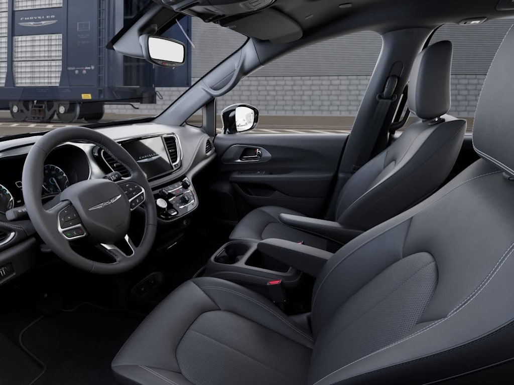 Thumbnail: 2026 Chrysler Pacifica - 24