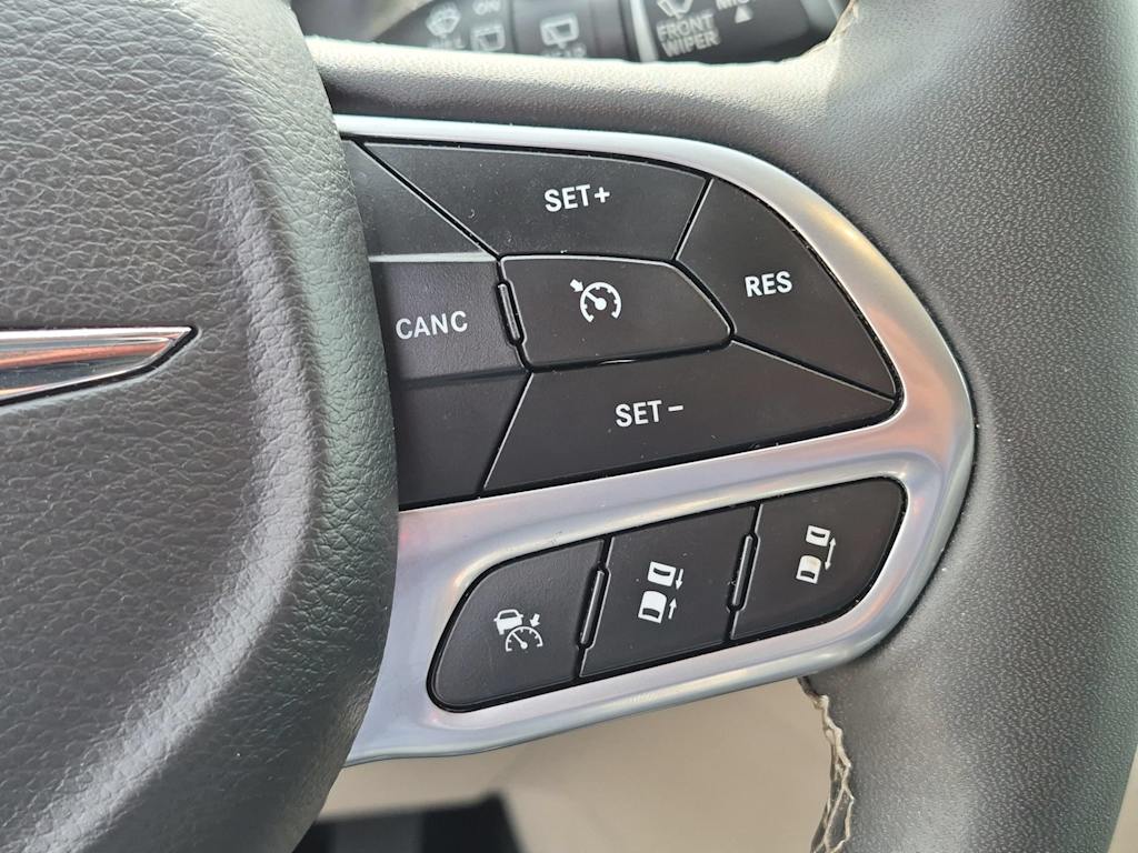 Thumbnail: 2024 Chrysler Pacifica - 28