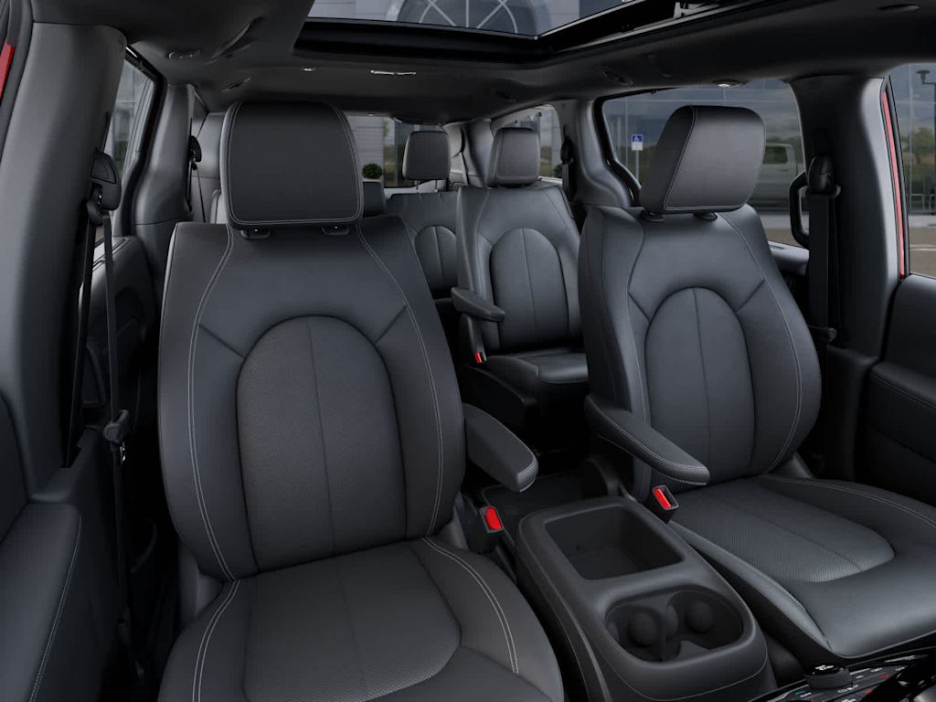 Thumbnail: 2027 Chrysler Pacifica - 9