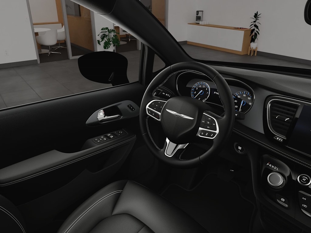 Thumbnail: 2025 Chrysler Pacifica - 12