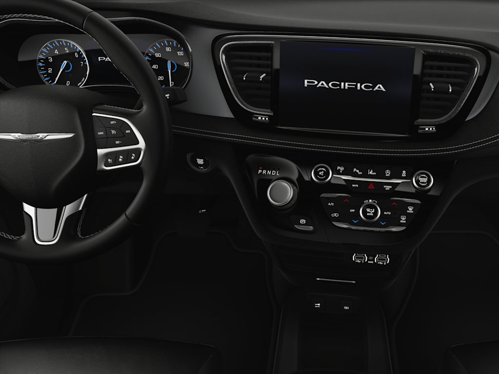 Thumbnail: 2025 Chrysler Pacifica - 13