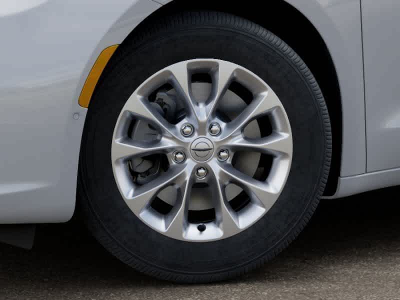 Thumbnail: 2026 Chrysler Pacifica - 8