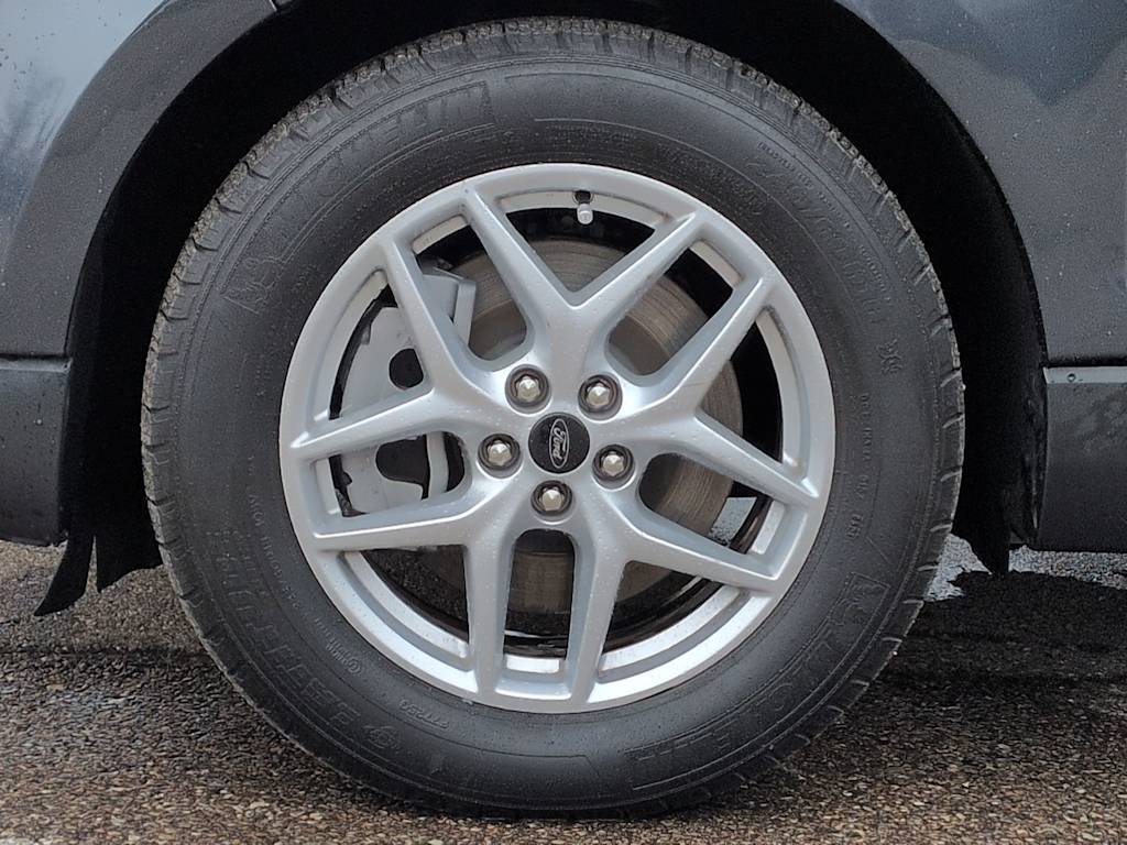 Thumbnail: 2024 Ford Edge - 8