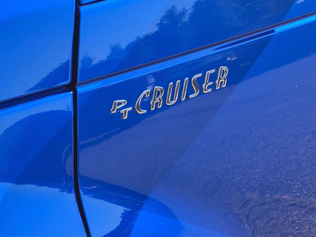 Thumbnail: 2005 Chrysler PT Cruiser - 21