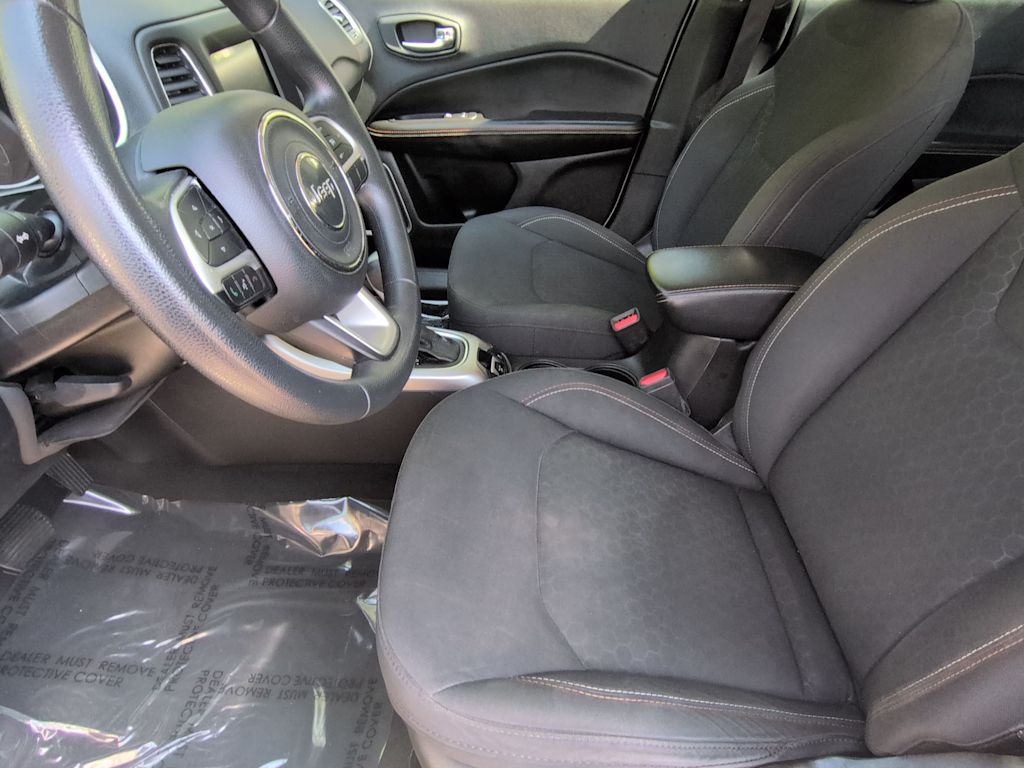 Thumbnail: 2019 Jeep Compass - 11