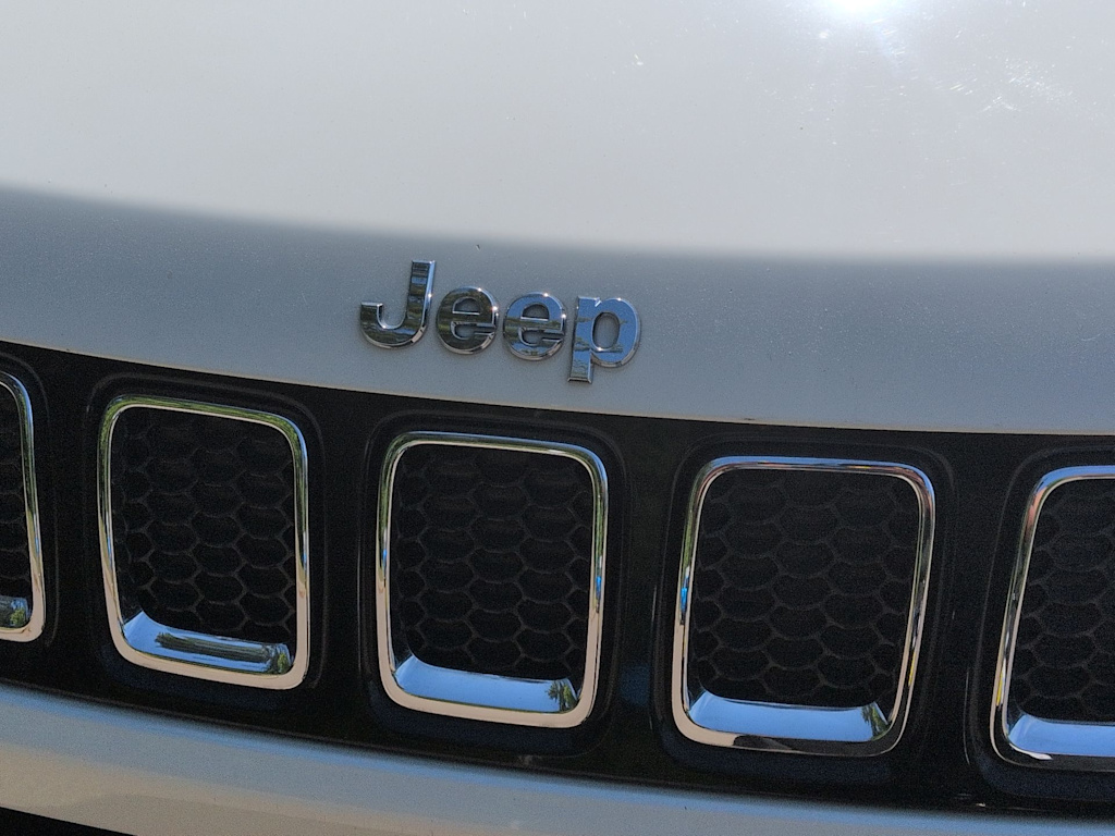 Thumbnail: 2019 Jeep Compass - 7