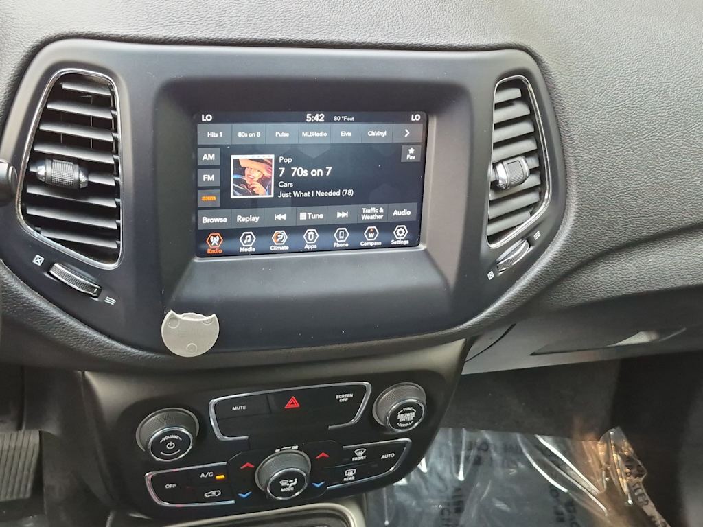 Thumbnail: 2021 Jeep Compass - 15