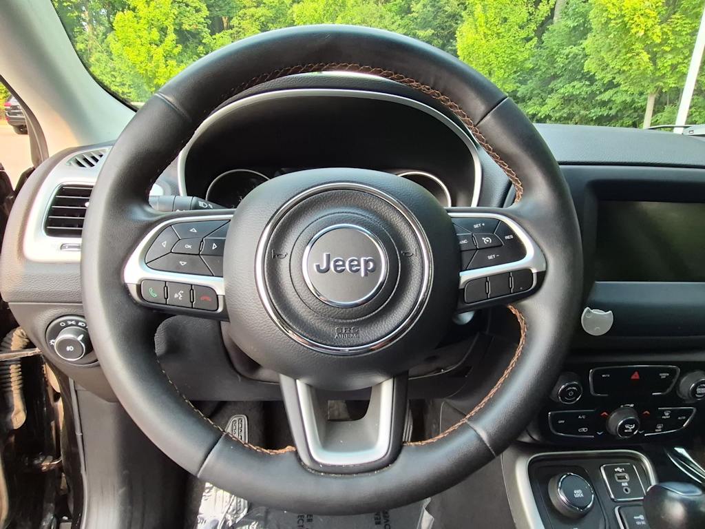 Thumbnail: 2021 Jeep Compass - 13