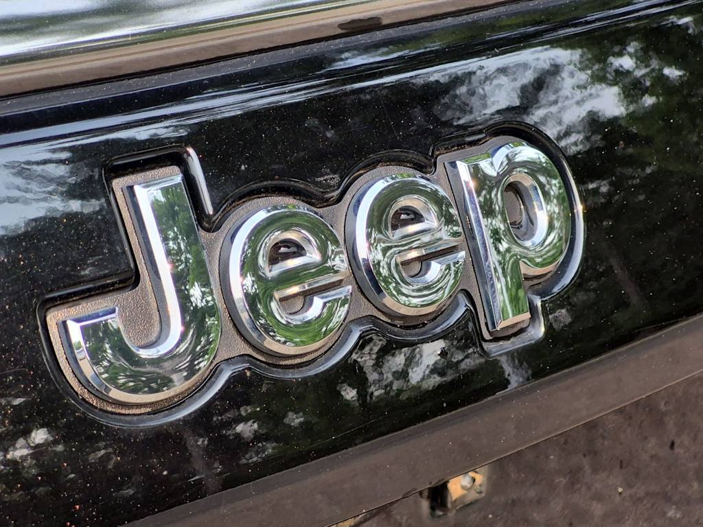 Thumbnail: 2021 Jeep Compass - 8