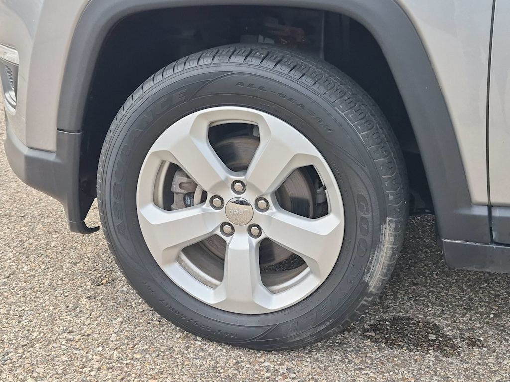 Thumbnail: 2018 Jeep Compass - 8