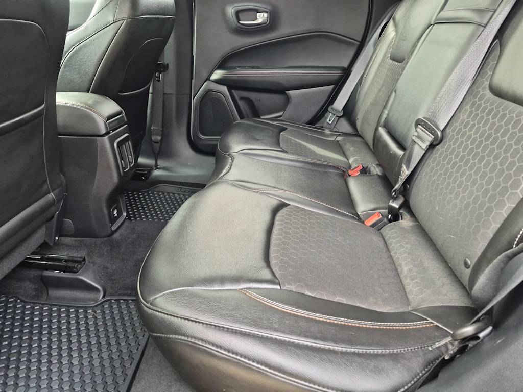 Thumbnail: 2018 Jeep Compass - 13