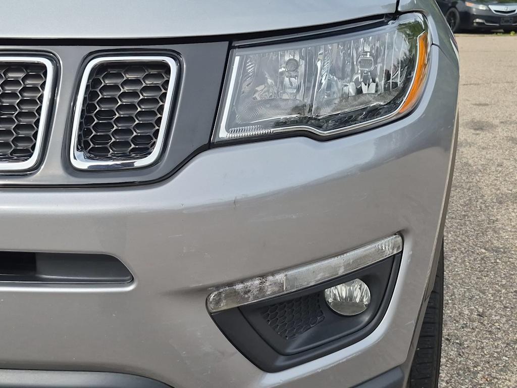 Thumbnail: 2018 Jeep Compass - 25
