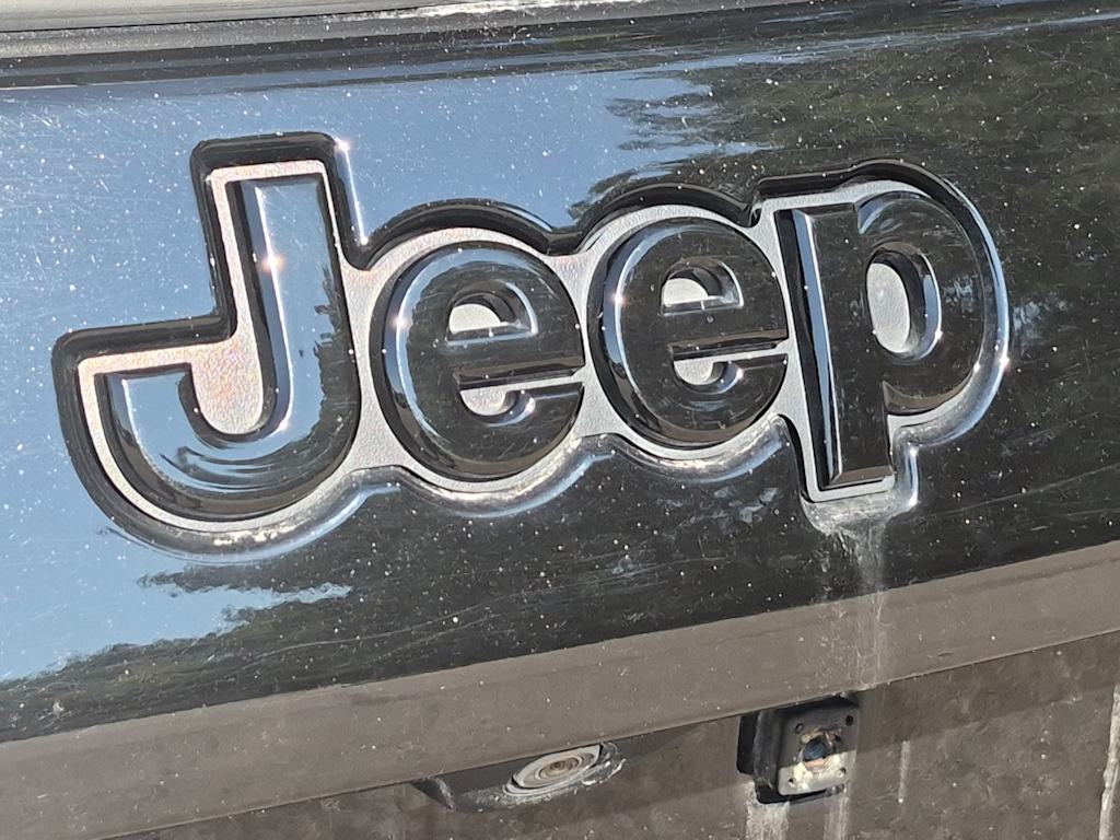 Thumbnail: 2019 Jeep Compass - 25