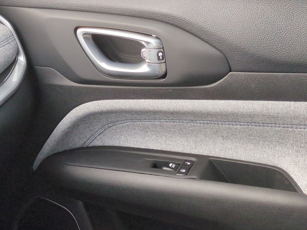 Thumbnail: 2025 Jeep Compass - 34